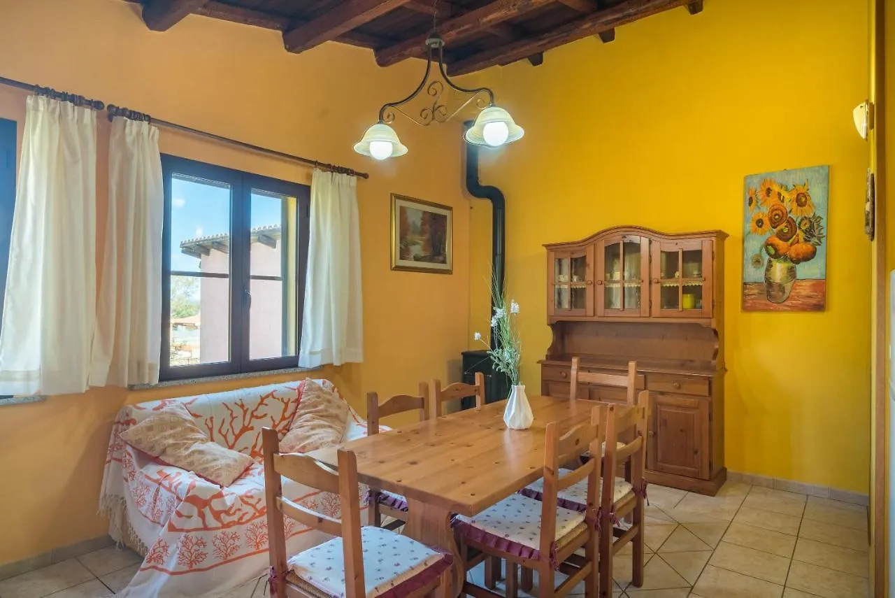 Quadrilocale Suaredda Villa San Teodoro